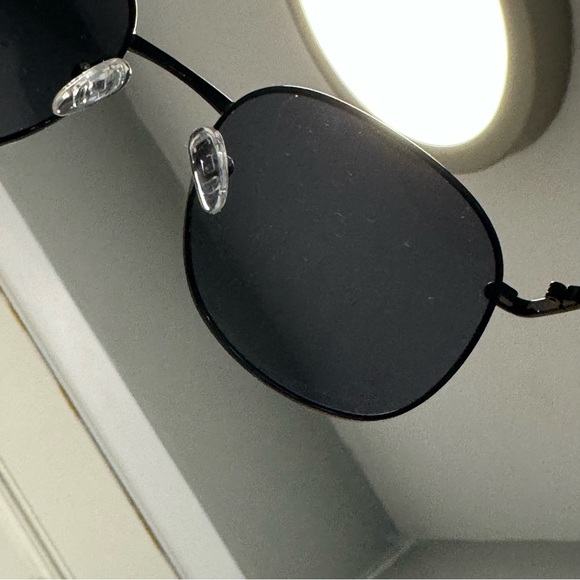 Quay Australia JEZABELL Polarized excellent condition - Picture 8 of 13